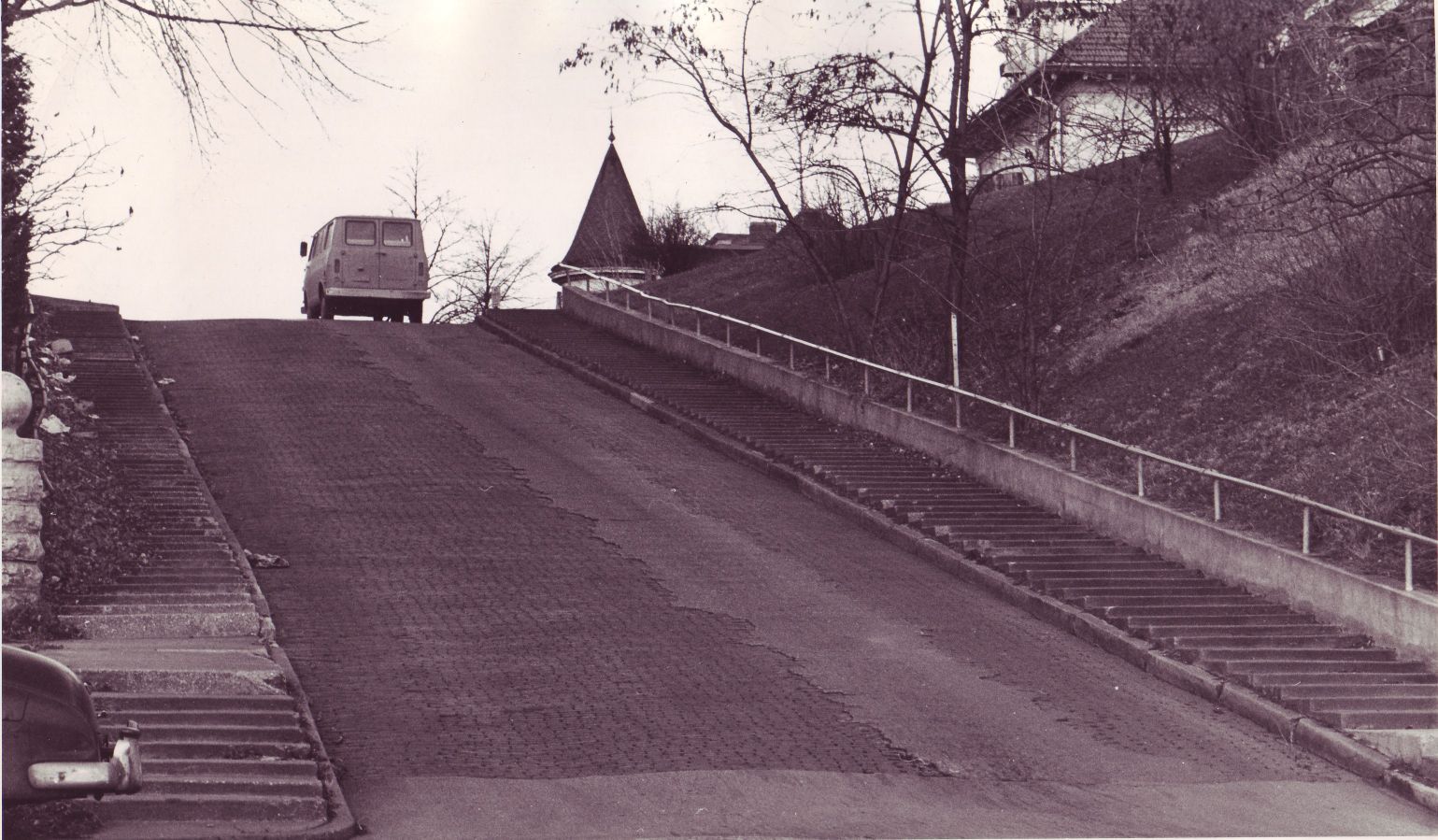 19701206